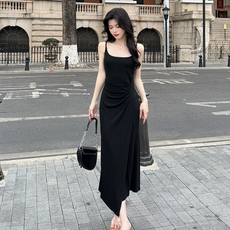 莫代尔吊带连衣裙女2025春夏微胖显瘦气质黑色长裙胖mm裙高腰设计
