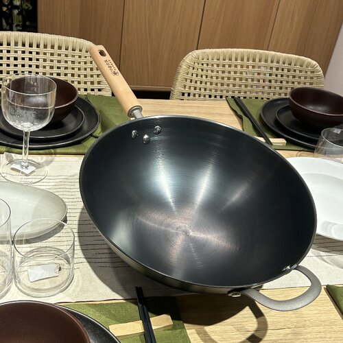 中康进口日本铁基材34CM炒锅轻盈