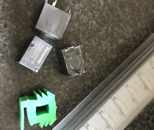 汽车常用易损继电器
