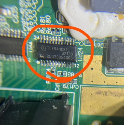 TLE94108EL栅极驱动IC芯片