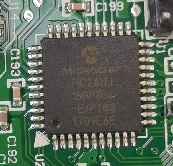 PIC24HJ16GP304-E/PT   QFP44 E MCU单片机 芯片微控制器 原装