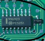 996923