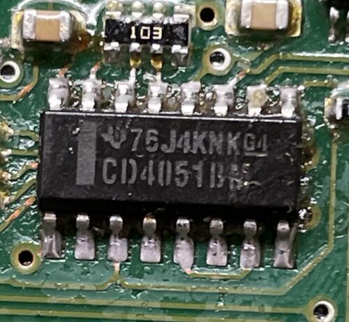 CD4051BM  汽车电脑板逻辑芯片