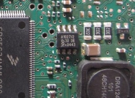 A1027/2 TJA1027 SOP8 新款奥迪音响功放易损CAN通讯芯片