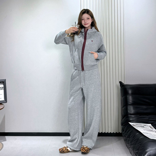 女加绒冬 运动风两件套装 韩国羊毛撞色拉链连帽卫衣弯刀裤 休闲时尚