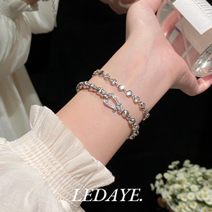 李大爷的店 复古拉丝猫眼轻奢马蹄扣锆石叠戴手链泡泡高级感女