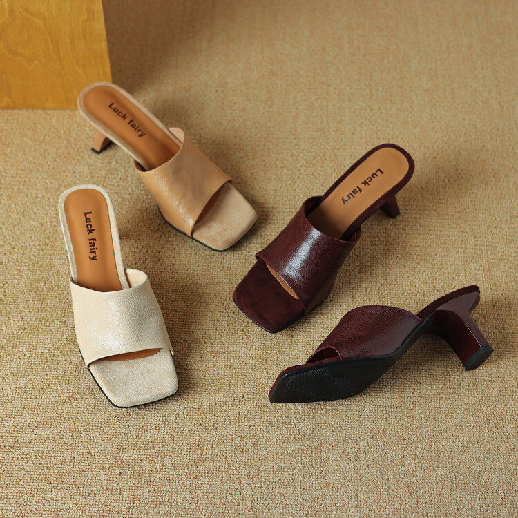 里外全皮柔软一字高跟露趾凉拖女2025夏季新款方头外粗跟拖鞋女鞋,户外/登山/野营/旅行用品,登山鞋/徒步鞋,淘宝优惠券,粉丝福利购,淘宝优惠卷