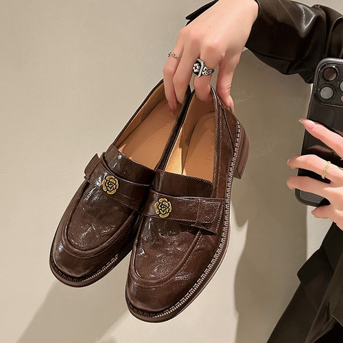 羊皮山茶花乐福鞋女2024春季新款真皮英伦风小皮鞋软皮软底单鞋女