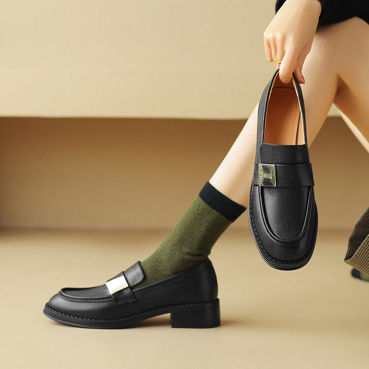 牛皮金属扣乐福鞋女2024新款中跟bai搭单鞋英伦一脚蹬小皮鞋大码,户外/登山/野营/旅行用品,登山鞋/徒步鞋,淘宝优惠券,粉丝福利购,淘宝优惠卷