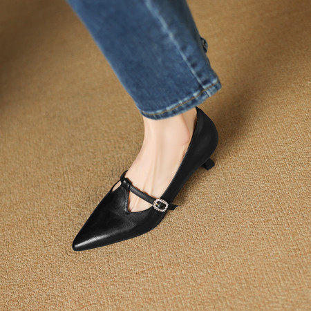 法式尖头丁字带玛丽珍单鞋女细跟4.5cm显瘦小猫跟中跟镂空小皮鞋,流行男鞋,马丁靴,淘宝优惠券,粉丝福利购,淘宝优惠卷