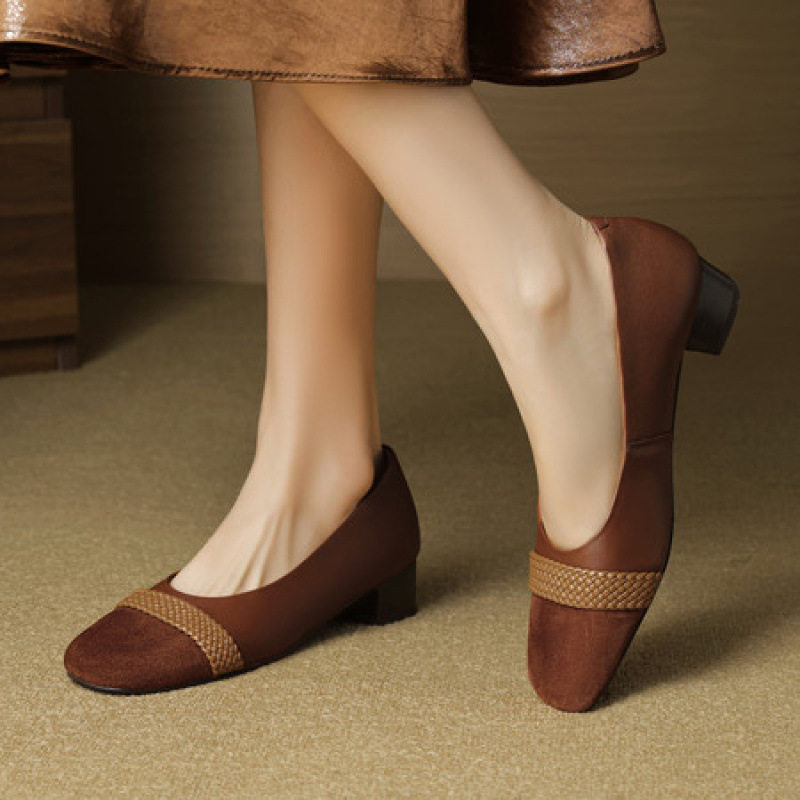 女士编织低调优雅时尚2025年新款圆头粗跟中跟一脚蹬舒适浅口单鞋,户外/登山/野营/旅行用品,登山鞋/徒步鞋,淘宝优惠券,粉丝福利购,淘宝优惠卷