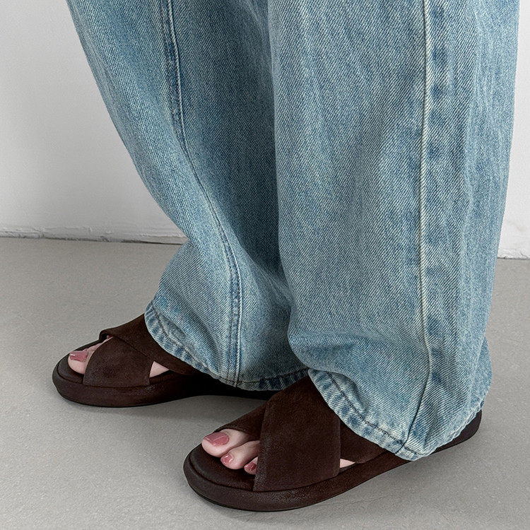 真皮复古磨砂皮交叉带拖鞋女款2025新款夏季女鞋外穿平底凉拖鞋女,居家布艺,居家婚庆拖鞋,淘宝优惠券,粉丝福利购,淘宝优惠卷