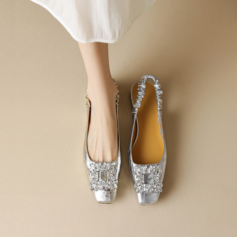 小众百搭~法式名媛风水钻银色单鞋女款高级感气质方头浅口平底鞋,户外/登山/野营/旅行用品,登山鞋/徒步鞋,淘宝优惠券,粉丝福利购,淘宝优惠卷