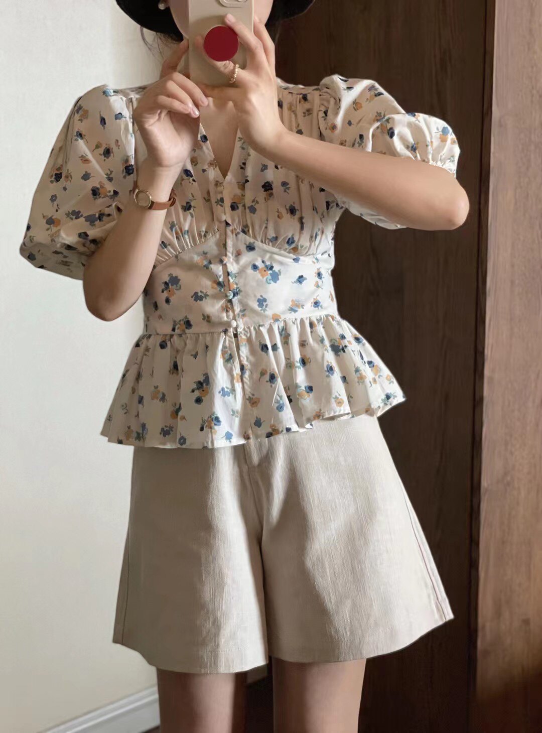 YOYO女装工作室自制高品质小衫港味复古法式碎花收腰显瘦V领衬衫