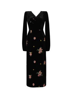 新中式法式复古丝绒高级感V领长袖连衣裙秋黑色收腰显瘦长袖裙子