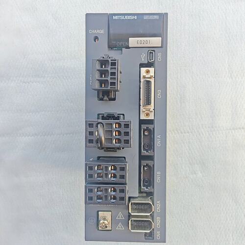 议价三菱伺服驱动器，MR-J3W-22B，200W（A）+200可维修