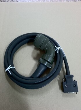 MDS-B-SVJ2 伺服CNV2C-3P数控M64编码器线OSA17 A47 CNV2C-2P