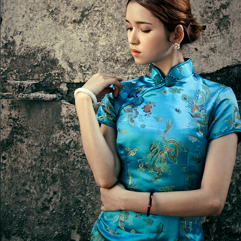 日常派对旗袍裙复古旗袍写真龙凤