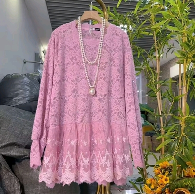 粉色蕾丝衫女圆领宽松显瘦法式复古轻奢高级感打底衫女大码上衣女