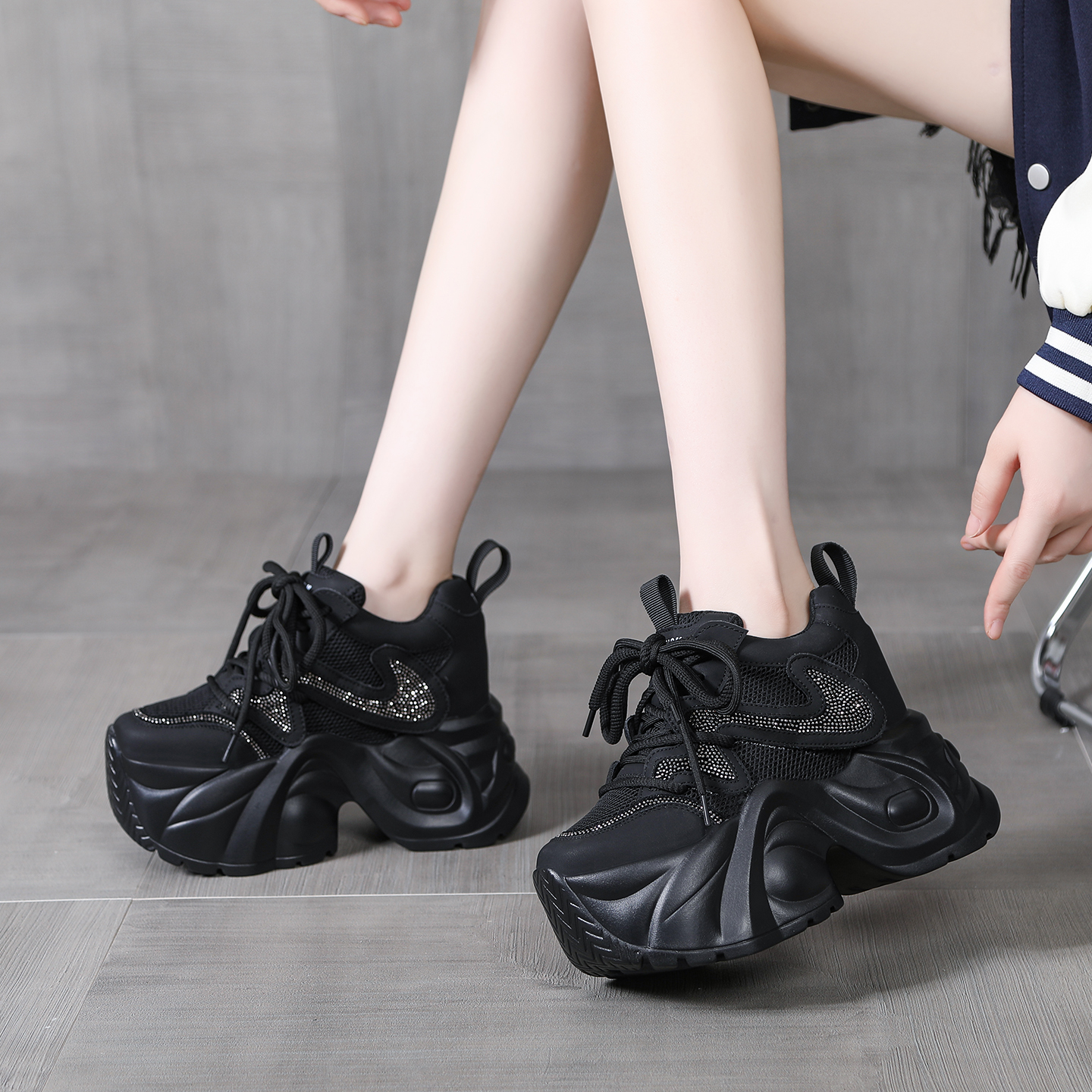 2025新款老爹鞋女网面透气厚底