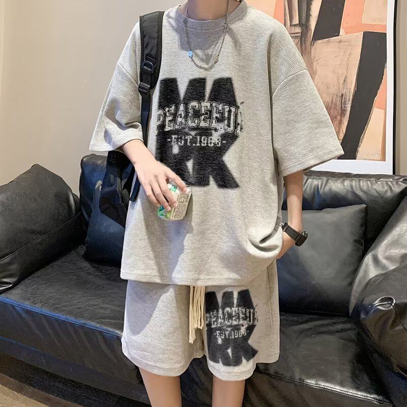 华夫格男士夏装套装2026新款港风青少年短袖短裤美式大码运动服潮