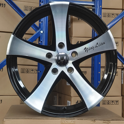 改装款17寸刀锋轮毂凯美瑞雅阁