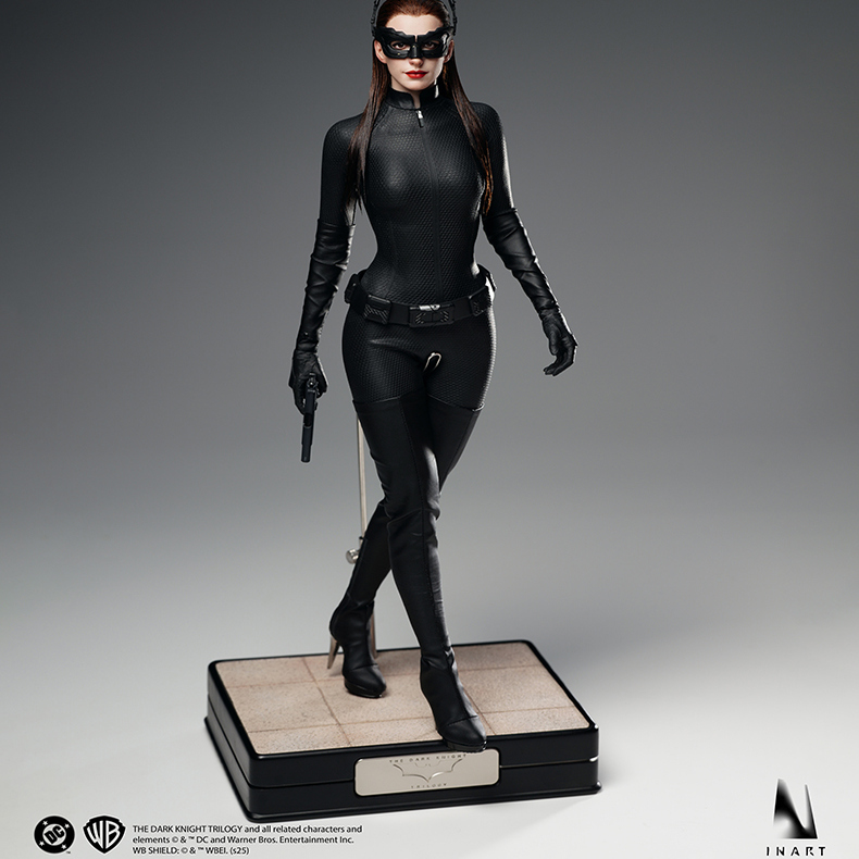 INART ×《蝙蝠侠：黑暗骑士崛起》猫女 1/6 收藏级可动人偶 定金
