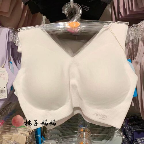 无痕薄杯隐形内衣日本防走光