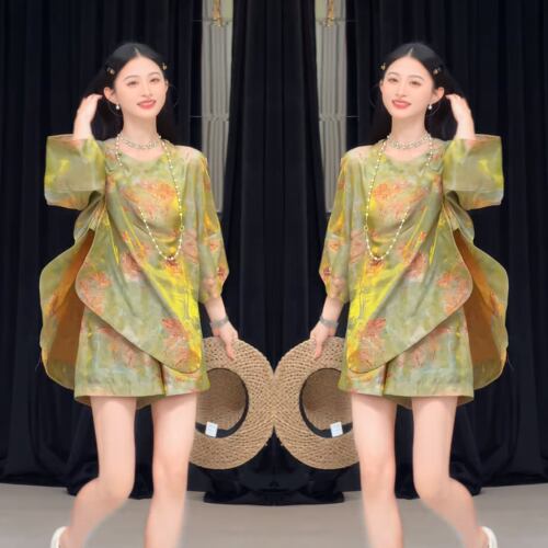 印花显瘦宽松遮肉两件套上衣短裤