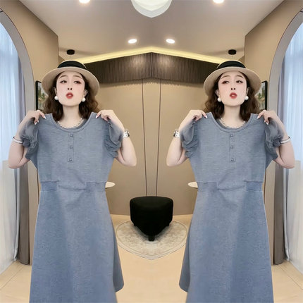 网红爆款2024夏季潮流时尚设计感洋气修身百搭女士纯色净版连衣裙