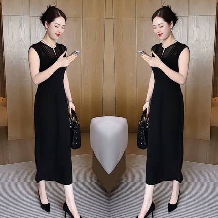 2025夏季新款高级感设计感减龄优雅收腰显瘦气质轻熟风女士连衣裙