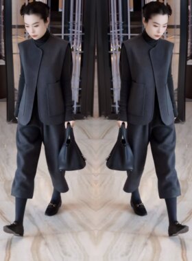 轻奢网红炸街爆款洋气灰色高级感洋气休闲简约两件套马甲搭配裤子