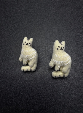 Vintage古著设计感古早风可爱小猫耳饰P52210