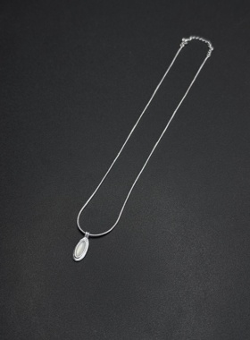 椭圆白贝母项链小众设计高级轻奢百搭锁骨链颈链毛衣链R30704