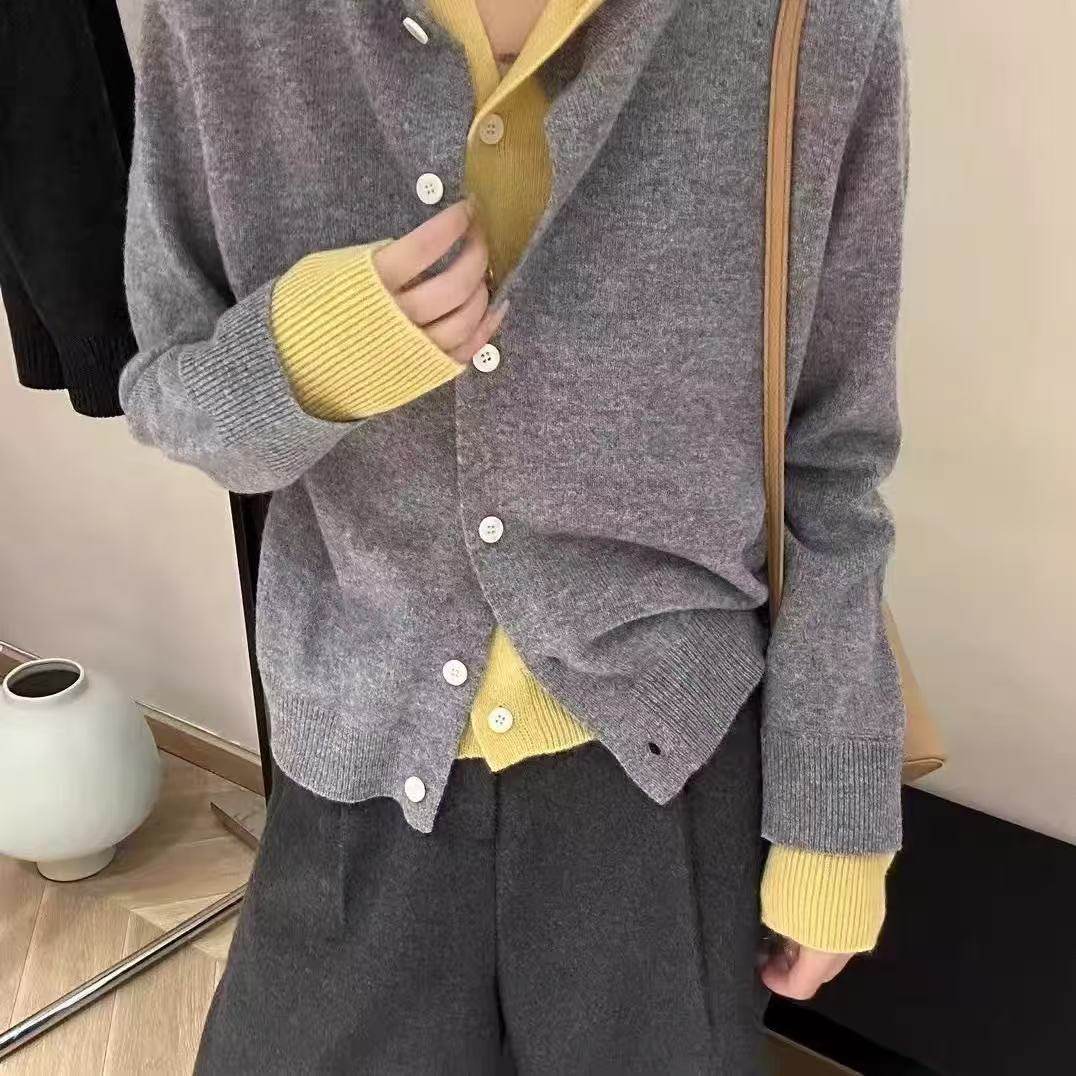 2025新款针织衫设计感套头毛衣女春秋针织打底衫宽松显瘦丝巾上衣