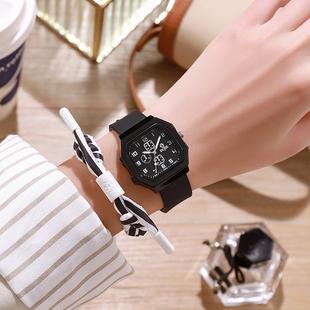 炫酷高颜值 运动方形个性 黑白情侣手表男女款 初高中生学生简约时尚