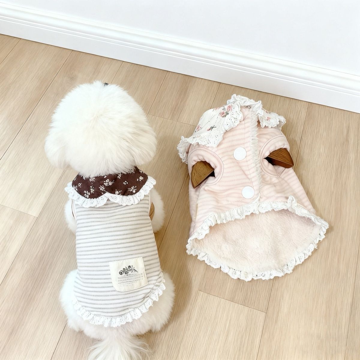 狗狗猫咪衣服可爱公主宠物保暖羊羔绒马甲背心小体迷你犬冬新年