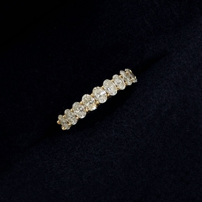 CHESNOW满圈椭圆钻石排戒高级感