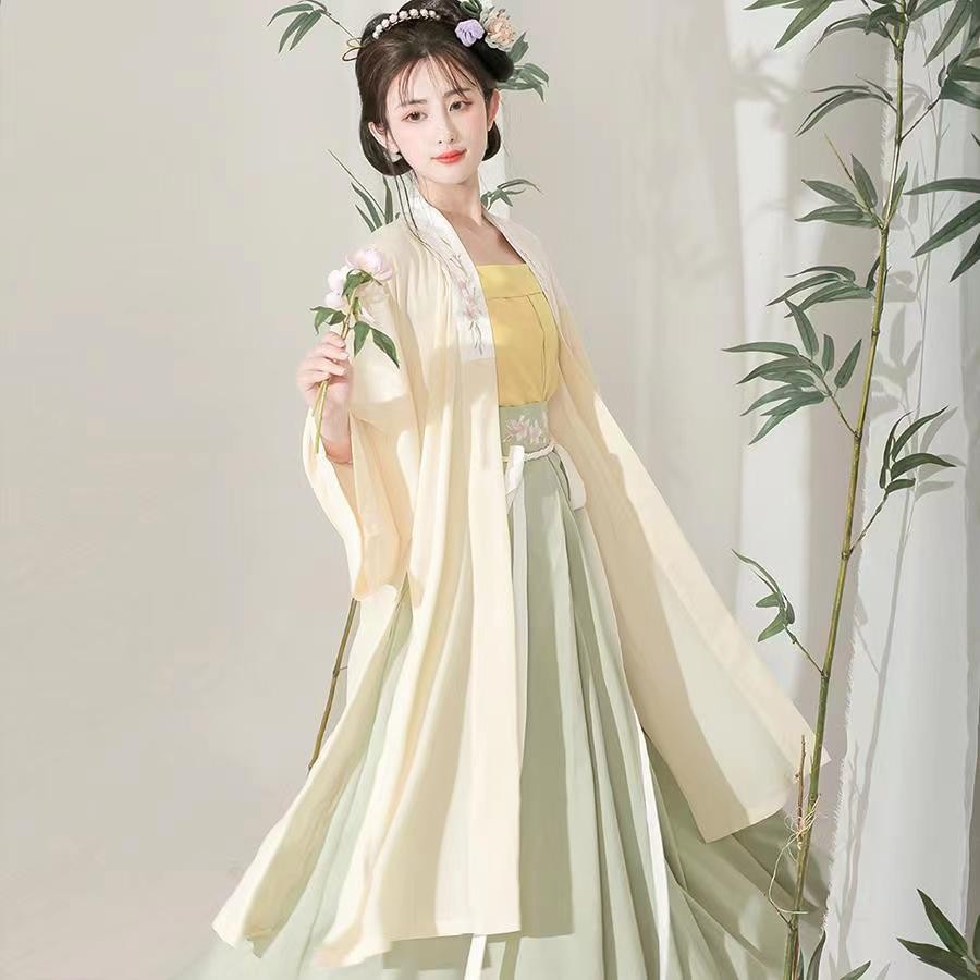 宋制汉服租赁超仙小清新七夕相亲走秀高中运动会入场开幕旅拍演出