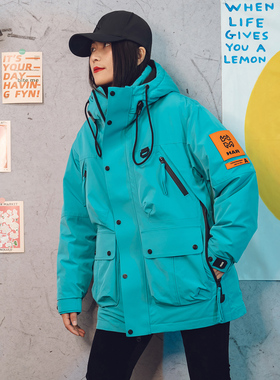 25冬装潮牌袖标字母背带式羽绒服鸭绒外套男女宽松大码情侣孔雀蓝