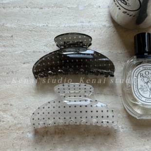 韩国进口赫本风鲨鱼夹波点高级果冻质感抓夹中号甜美气质发夹发饰