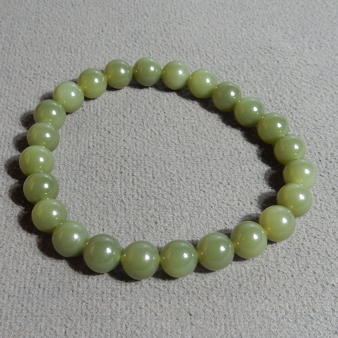 惊呆了方言和田玉精品新疆沙枣青籽料一级细卡8mm圆珠手链手串A5