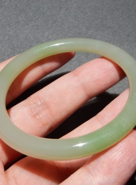 方言和田玉青白玉手镯53mm