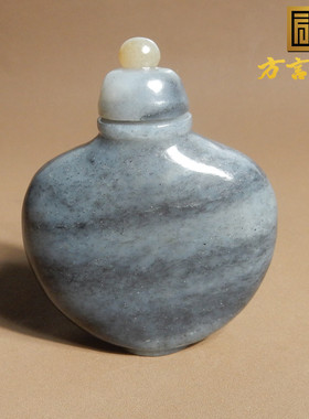 方言把件和田玉油糯细腻青花籽料