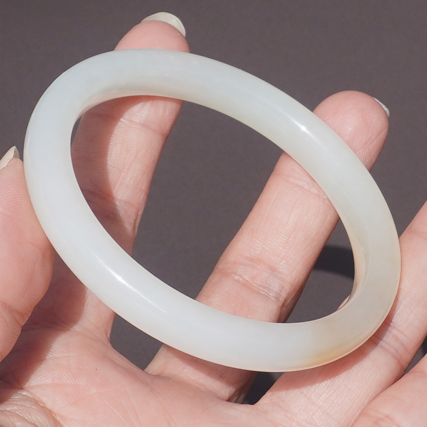 方言且末细腻油润羊脂白玉带手镯