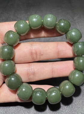 美哭了方言和田玉老熟新疆沙枣青精美油润细腻14mm老型珠手串S