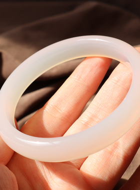 荔枝冻冰种白透玉髓玛瑙55mm手镯