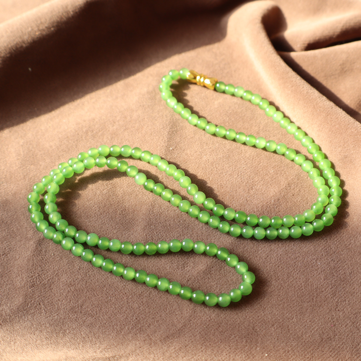 俄罗斯料阳绿碧玉卡4mm圆珠项链