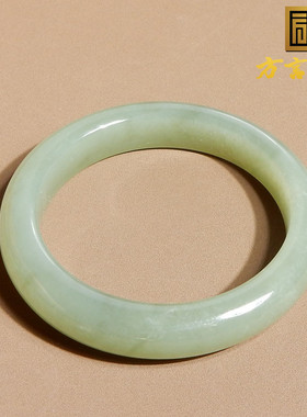 美美哒青海冰晴水底女神镯