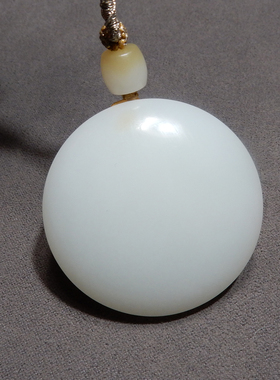 美美哒方言品牌和田玉精品新疆温润且末老坑料白玉牌无事牌吊坠h2